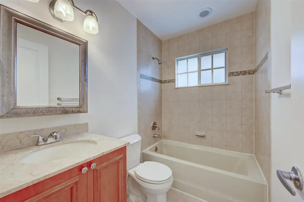 410 SW 15th Street Pompano Beach FL 33060