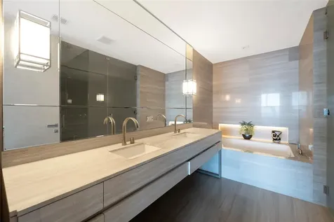 18975 Collins Avenue Sunny Isles Beach FL 33160
