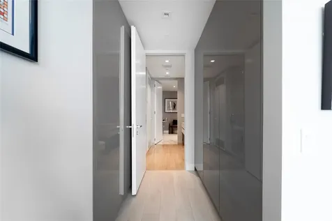 18975 Collins Avenue Sunny Isles Beach FL 33160