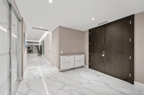 18975 Collins Avenue Sunny Isles Beach FL 33160