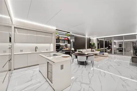 18975 Collins Avenue Sunny Isles Beach FL 33160
