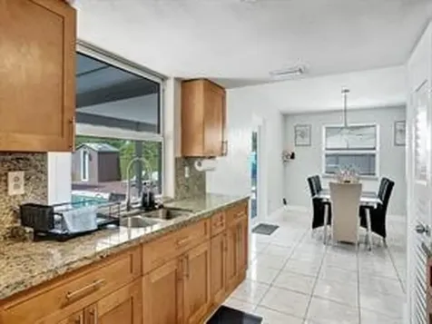 545 NW 46th Avenue Plantation FL 33317