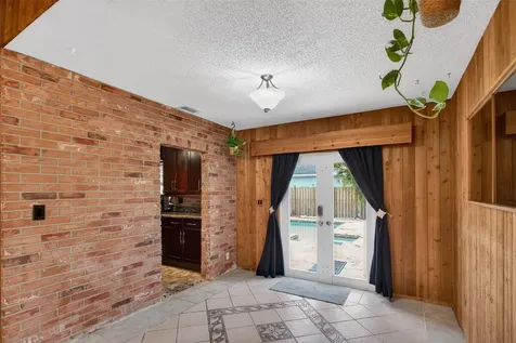 2081 NW 107th Terrace Sunrise FL 33322