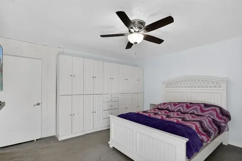 2081 NW 107th Terrace Sunrise FL 33322