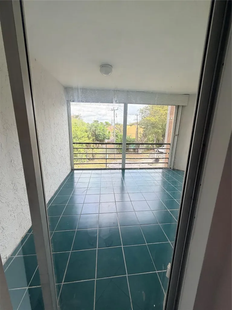 3100 N Pine Island Road Sunrise FL 33351