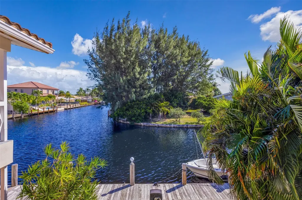 2591 NE 55 Court Fort Lauderdale FL 33308