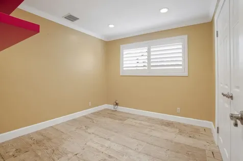 4215 Roosevelt Street Hollywood FL 33021
