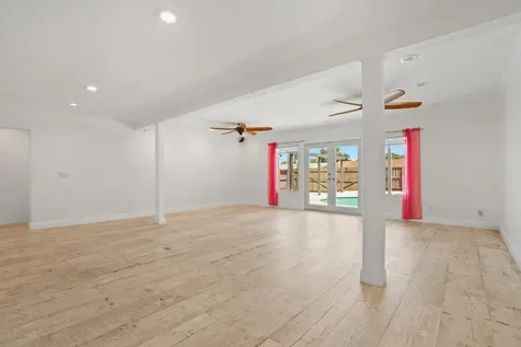 4215 Roosevelt Street Hollywood FL 33021
