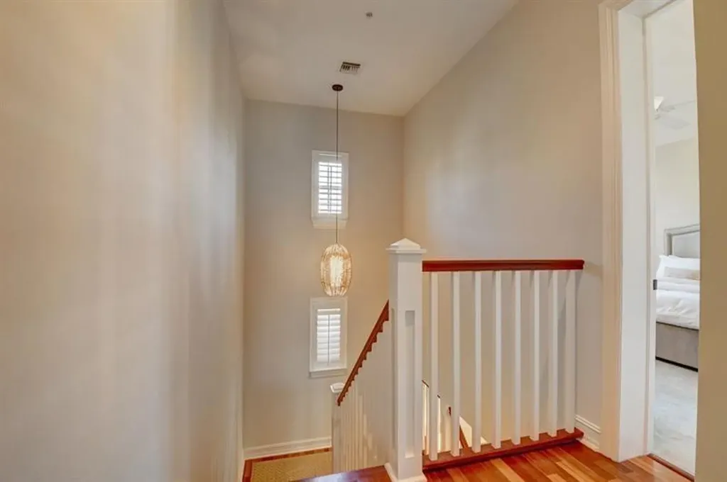 306 E Mallory Circle Delray Beach FL 33483