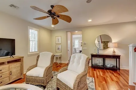 306 E Mallory Circle Delray Beach FL 33483