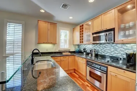 306 E Mallory Circle Delray Beach FL 33483