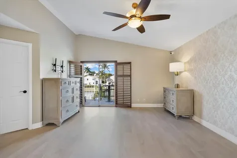 18435 NW 10th Street Pembroke Pines FL 33029