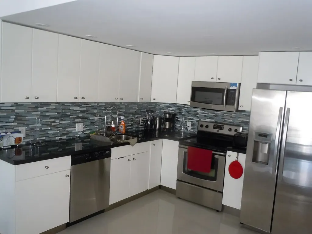 2851 NE 183rd Street Aventura FL 33160