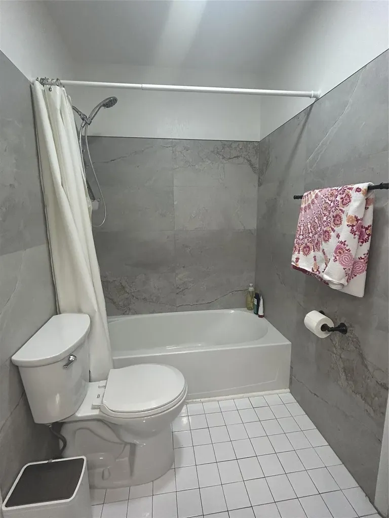 1363 NW 94th Way Coral Springs FL 33071