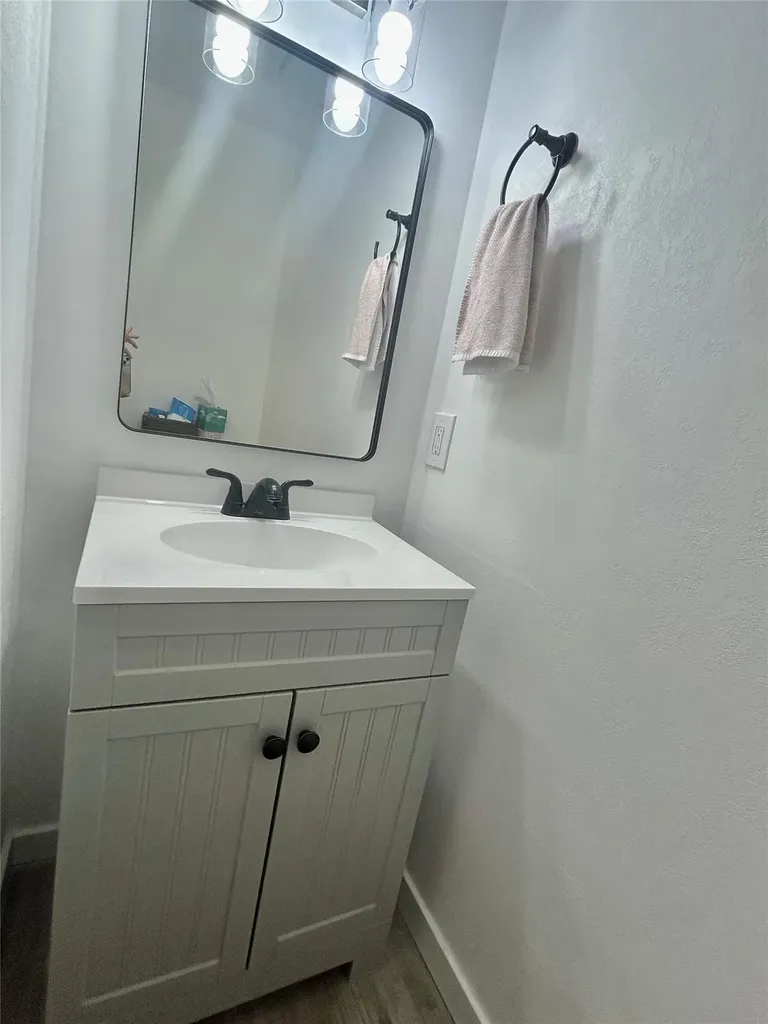1363 NW 94th Way Coral Springs FL 33071