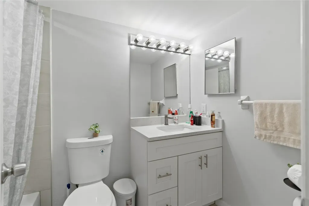 1335 NW 94th Way Coral Springs FL 33071
