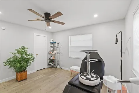 1335 NW 94th Way Coral Springs FL 33071