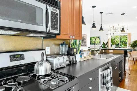 411 SW 10th Street Fort Lauderdale FL 33315