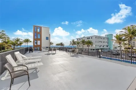 321 Wilson Street Hollywood FL 33019