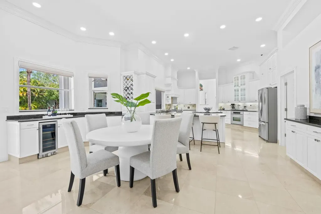 8618 Sawpine Road Delray Beach FL 33446
