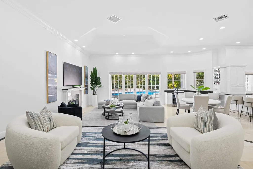 8618 Sawpine Road Delray Beach FL 33446