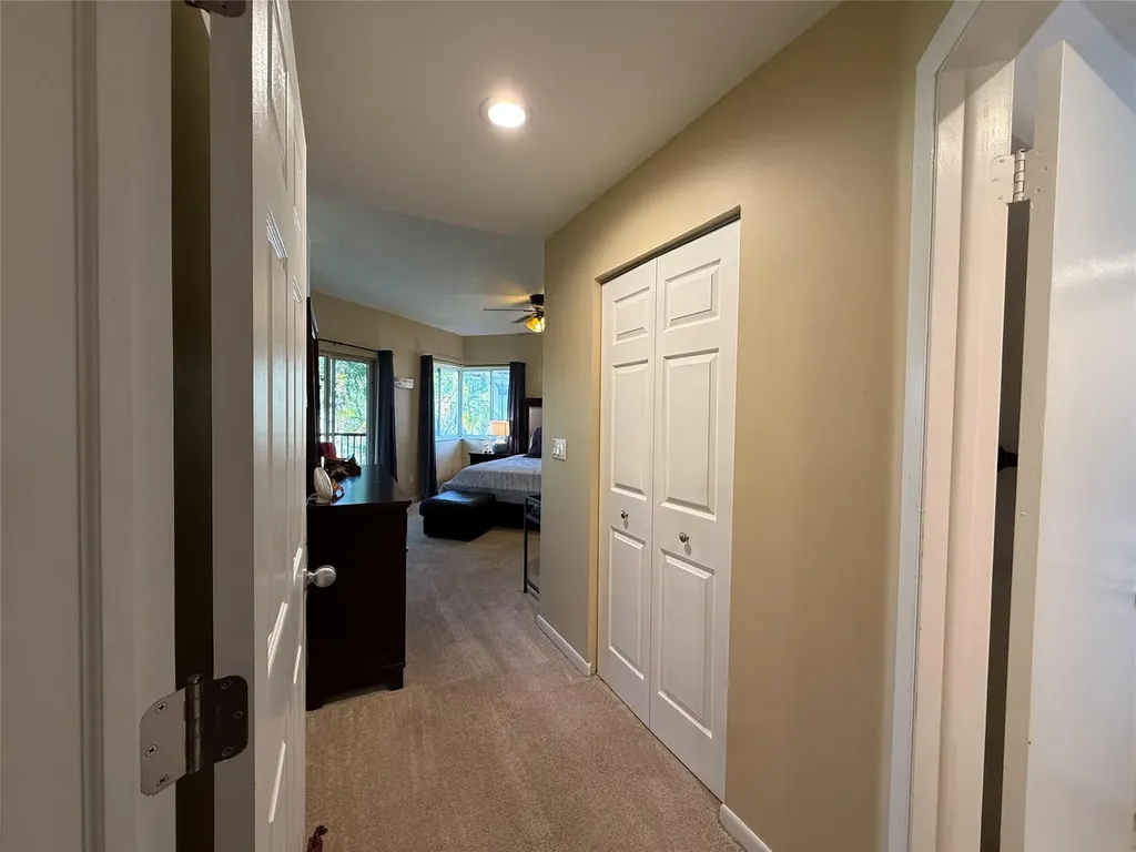 9237 9th Place Plantation FL 33324