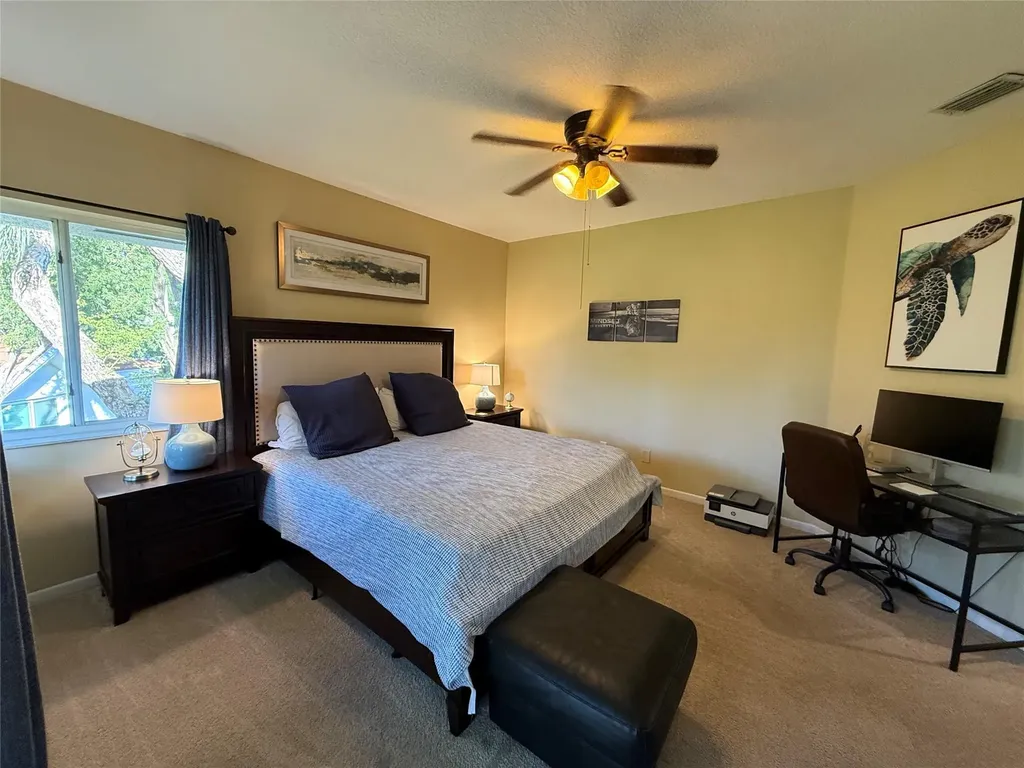 9237 9th Place Plantation FL 33324