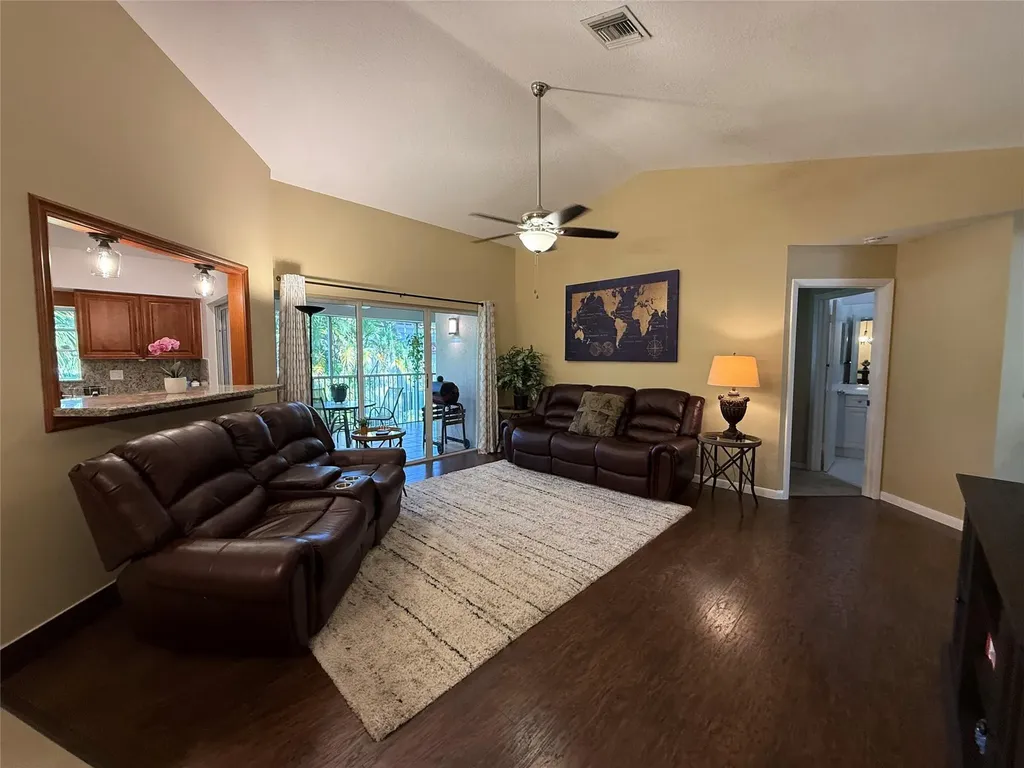 9237 9th Place Plantation FL 33324