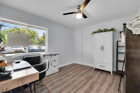 9511 Weldon Circle Tamarac FL 33321