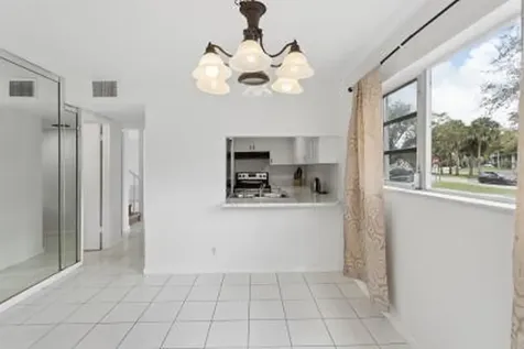 8027 Lagos De Campo Boulevard Tamarac FL 33321