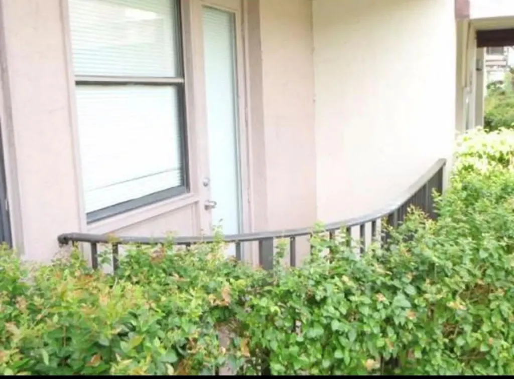 2701 Riverside Drive Coral Springs FL 33065