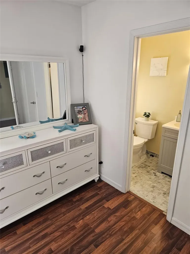 2260 NE 67th Street Fort Lauderdale FL 33308