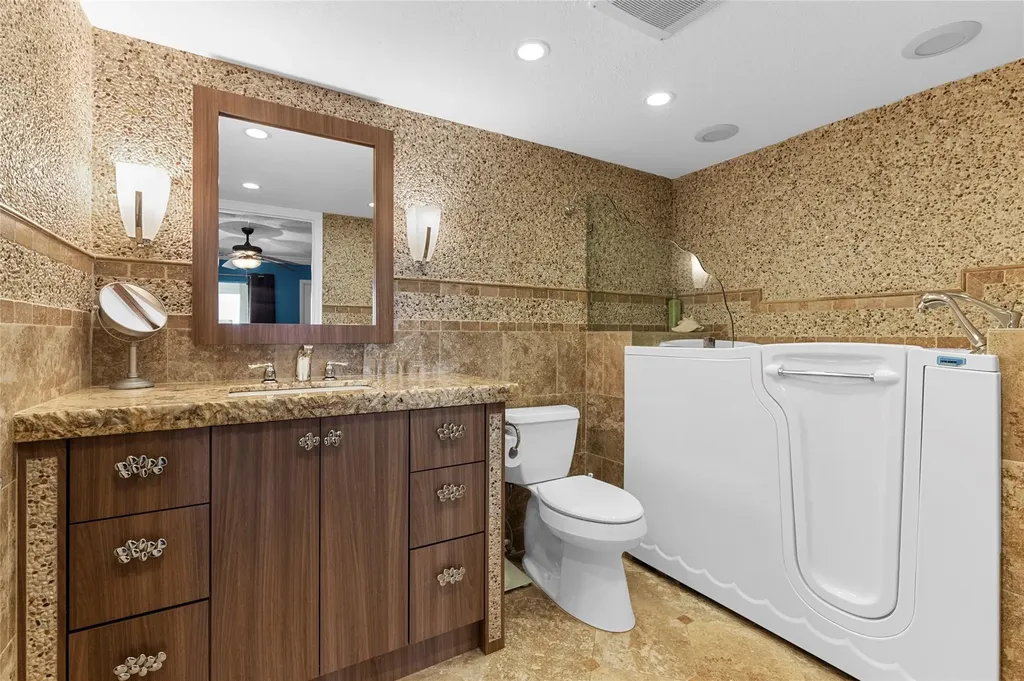 417 Richmond C Deerfield Beach FL 33442