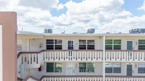 417 Richmond C Deerfield Beach FL 33442
