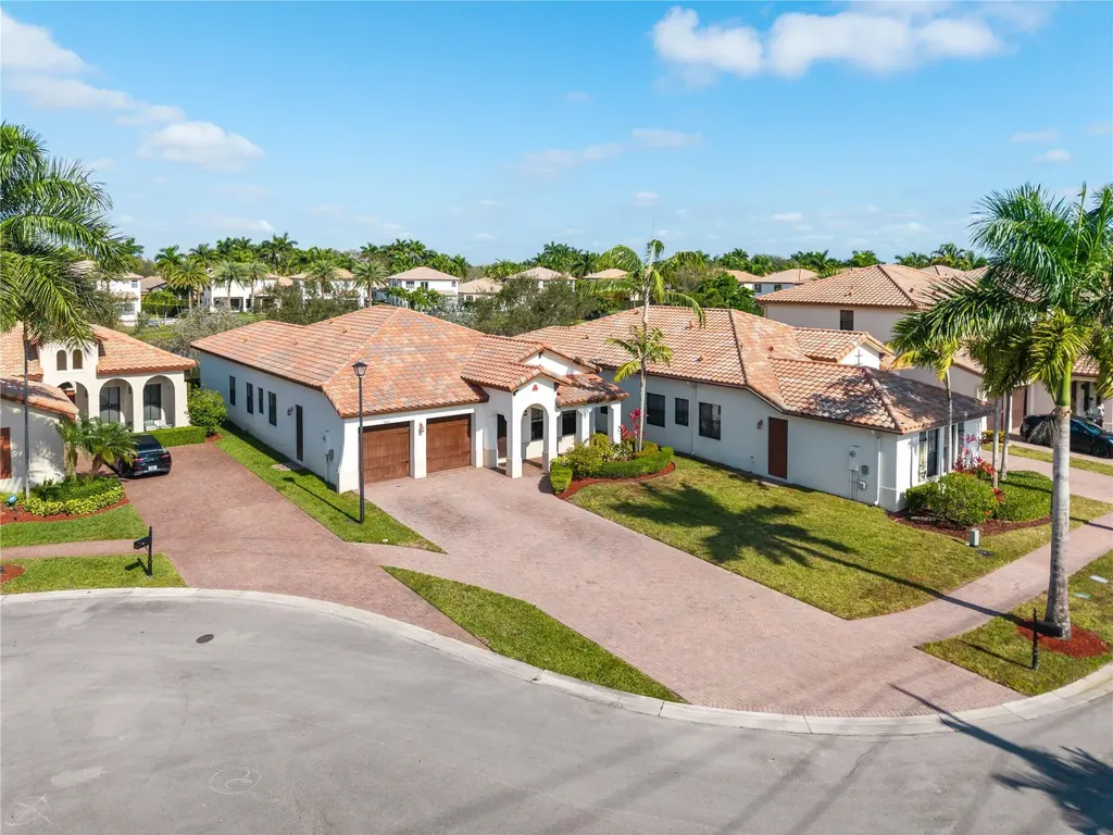 3644 NW 85th Avenue Cooper City FL 33024