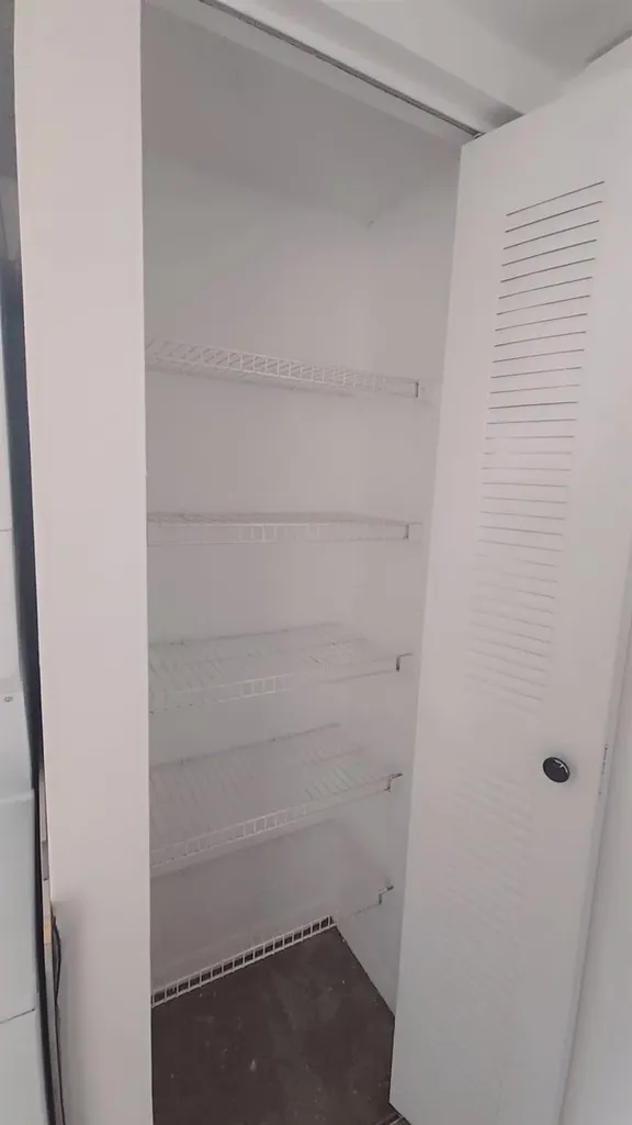 3700 N 56th Avenue Hollywood FL 33021