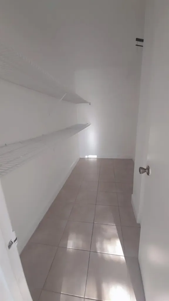 3700 N 56th Avenue Hollywood FL 33021