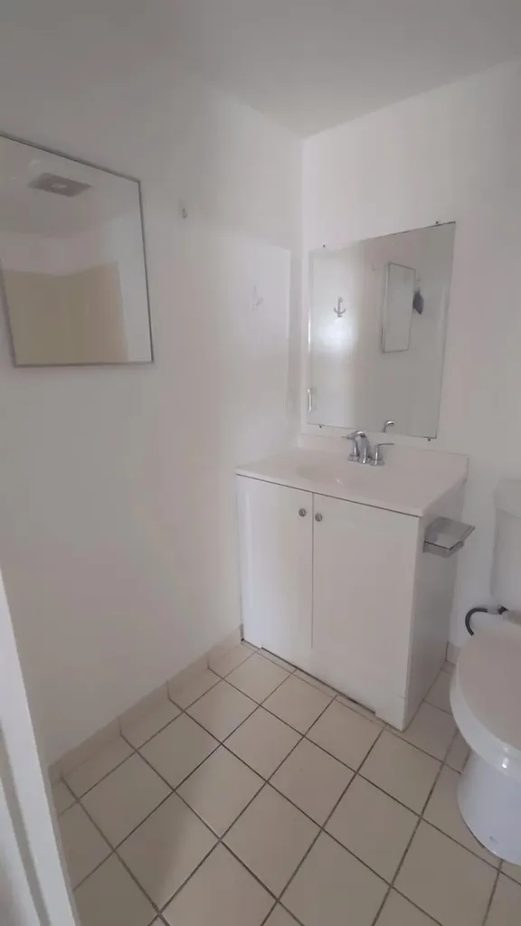 3700 N 56th Avenue Hollywood FL 33021