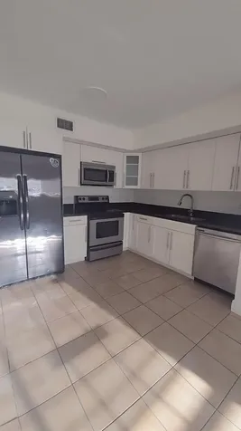3700 N 56th Avenue Hollywood FL 33021