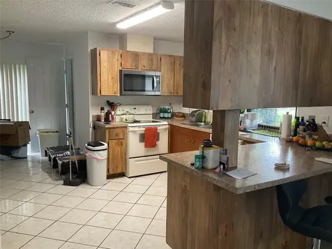 6269 Woodbury Road Boca Raton FL 33433