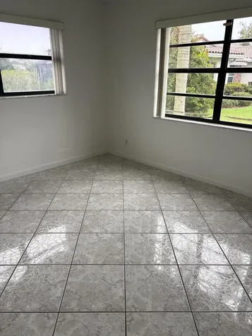 6269 Woodbury Road Boca Raton FL 33433