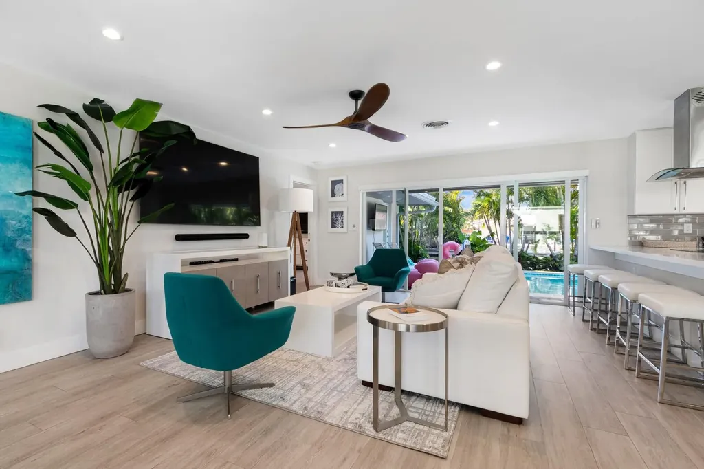 5821 NE 14th Way Fort Lauderdale FL 33334