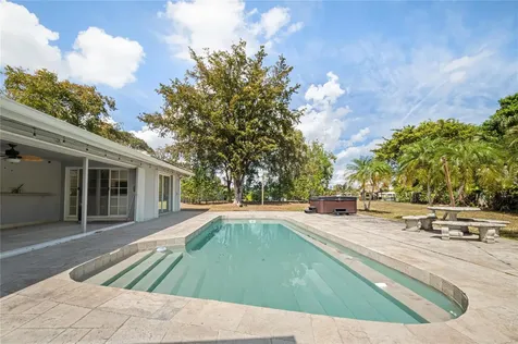 16770 Lakeview Court Weston FL 33326