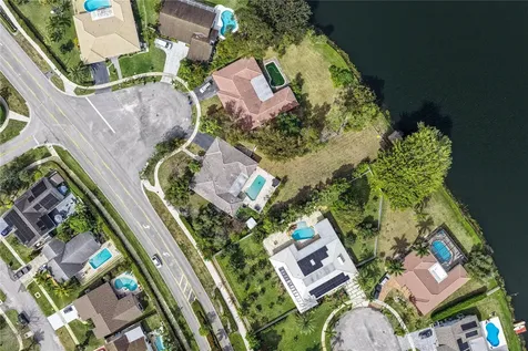 16770 Lakeview Court Weston FL 33326