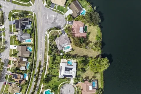 16770 Lakeview Court Weston FL 33326