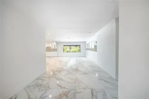 16770 Lakeview Court Weston FL 33326