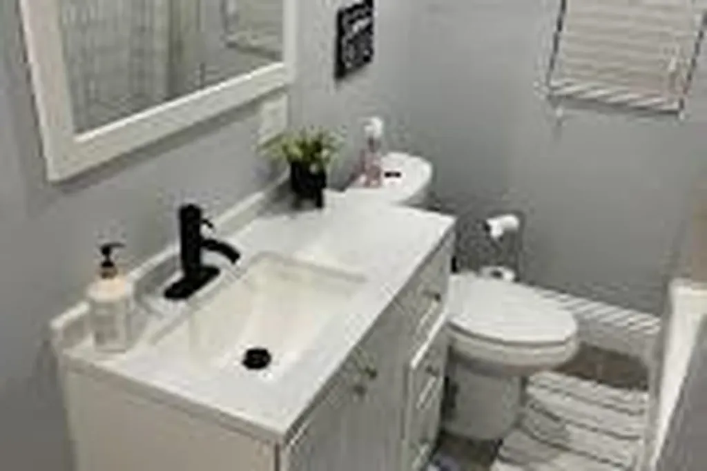 1022 State Street West Palm Beach FL 33407