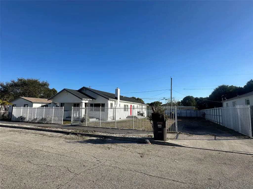 1022 State Street West Palm Beach FL 33407