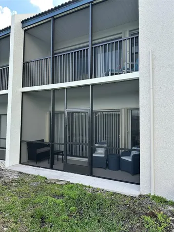 1605 Us Highway 1 V-4 Jupiter FL 33477