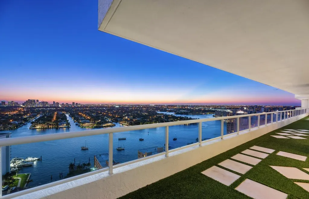 1 N Fort Lauderdale Beach Boulevard Fort Lauderdale FL 33304
